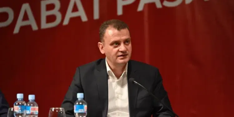 претседателот на комисијата за транспорт и врски на СДСМ, Митко Трајчулески на денешната трибина на тема инфраструктура „Резултати што прават разлика“ што се одржа во Битола.