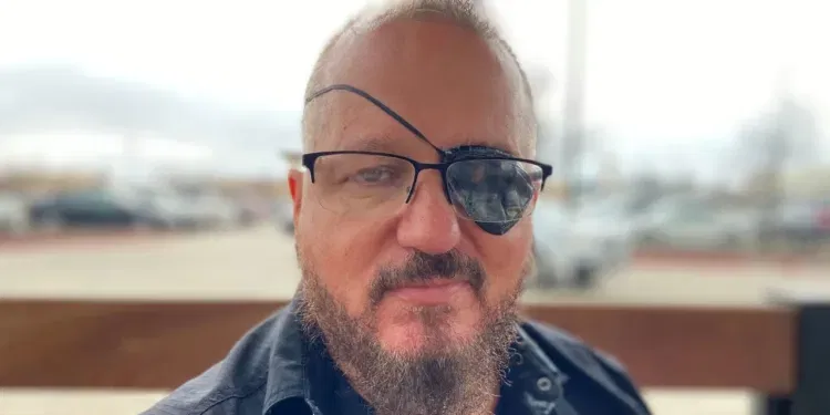 Стјуарт Роудс, основачот и лидер на От Киперс