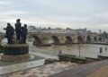 Камен мост на Вардар во Скопје